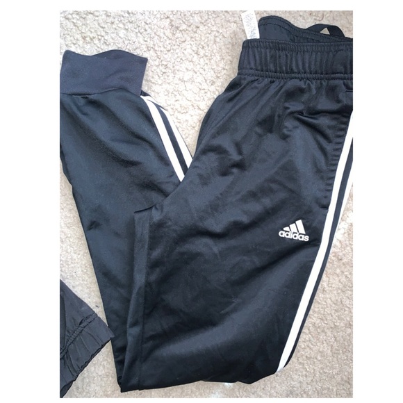3 piece adidas set. Jacket w/ 2 pants - Picture 2 of 6